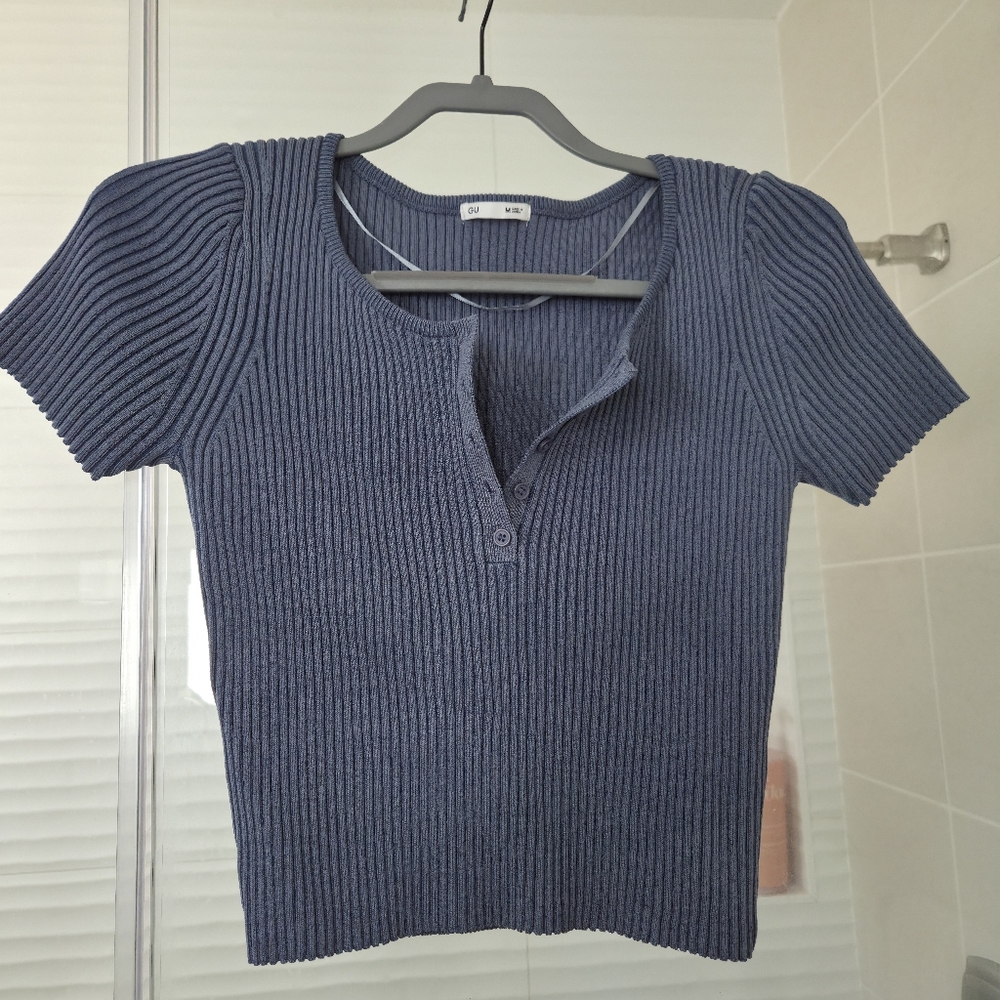 Japan GU Ribbed Henley Tshirt